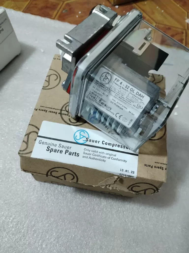 SAUER 230V Pressure Switch