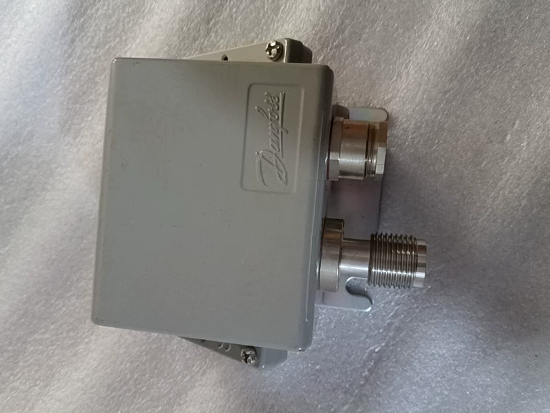 DANFOSS 084G2109 Pressure Sensor