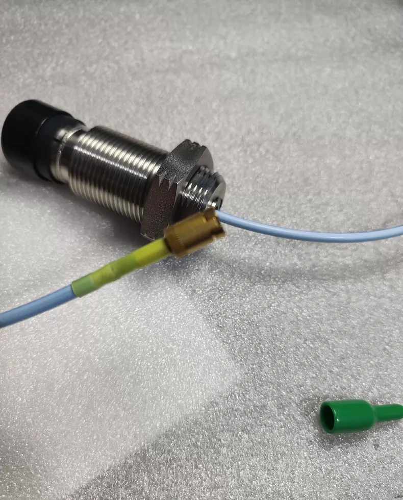 Bently Nevada 330851-02-000-060-10-00-05 Vibration Sensor