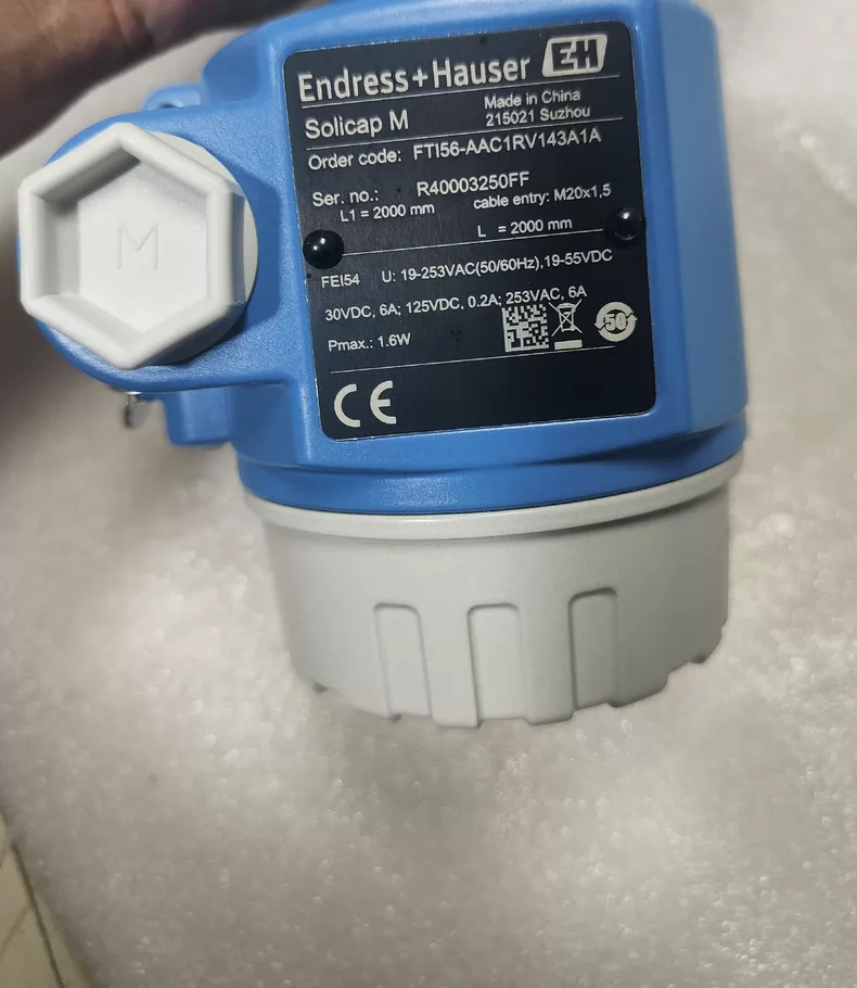 Endress+Hauser FTI56-AAC1RV143A1A Capacitive Level Switch thumbnail