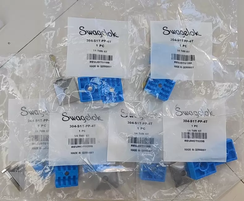 Swagelok S1T-PP-4T Tube Fitting thumbnail