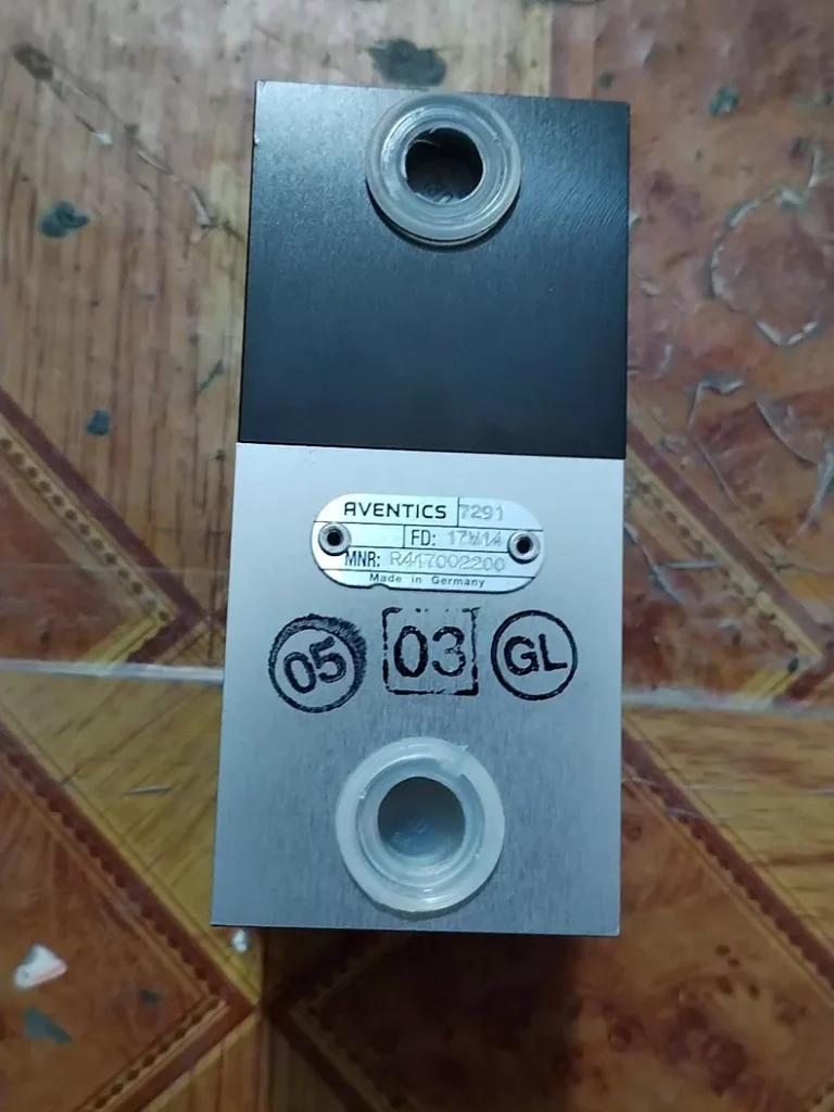 AVENTICS R417002200 Valve