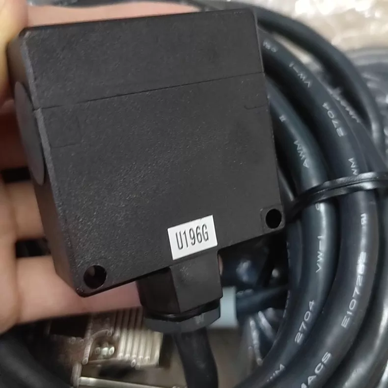 HOKUYO DMS-GB1-Z35 Photoelectric Sensor thumbnail