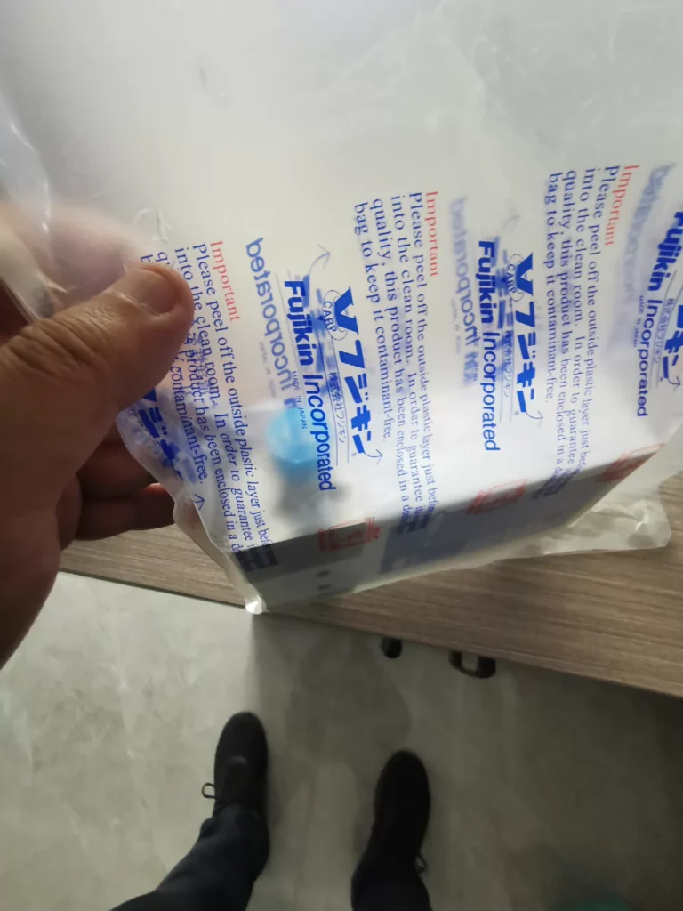 Fujikin FCSP7102-4J Flow Meter thumbnail