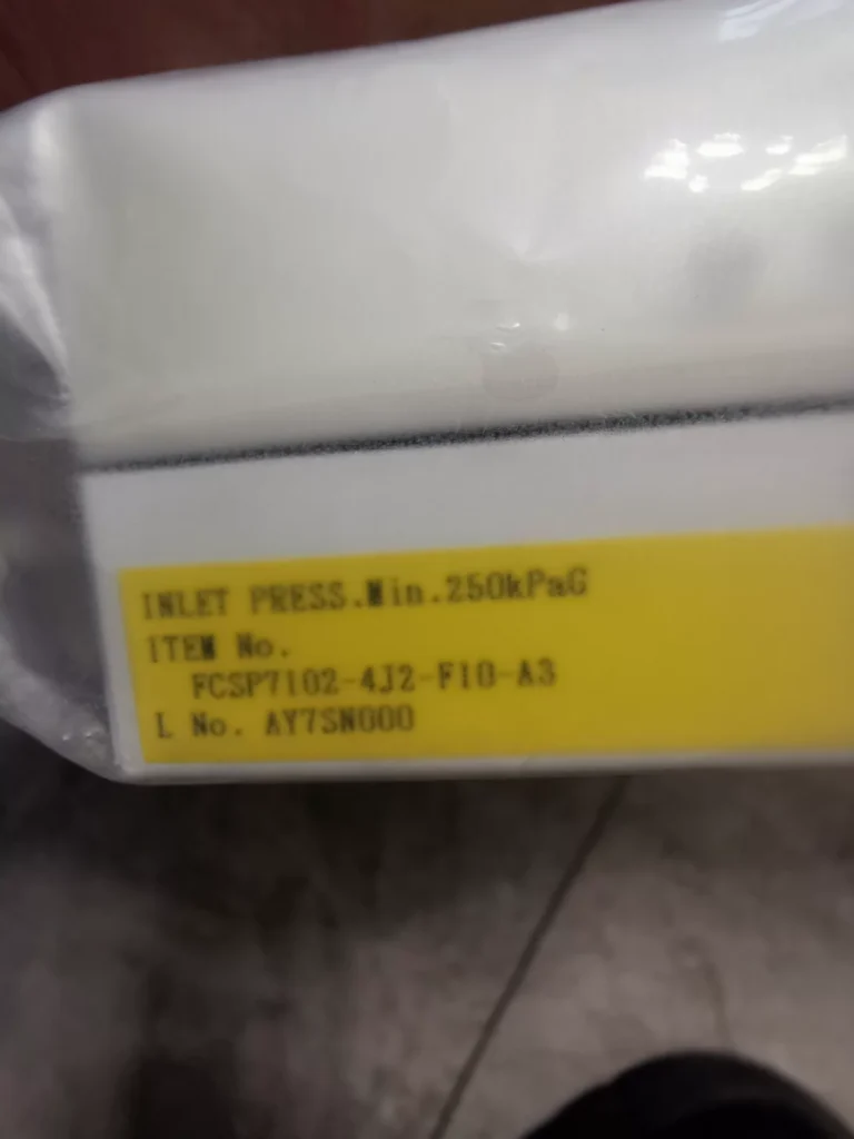 Fujikin FCSP7102-4J Flow Meter thumbnail