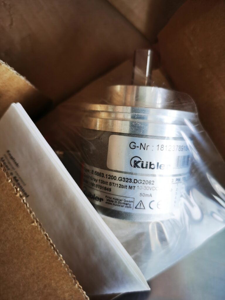 Kuebler 5863.3020.G323.DG2062 Encoder