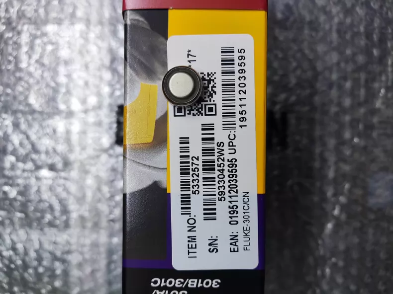 FLUKE 301C True-RMS Clamp Meter thumbnail