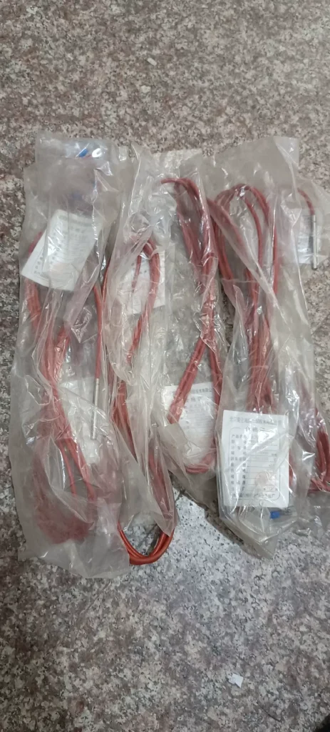 Kunlun Coast JWB/Pt100/C Temperature Sensor thumbnail