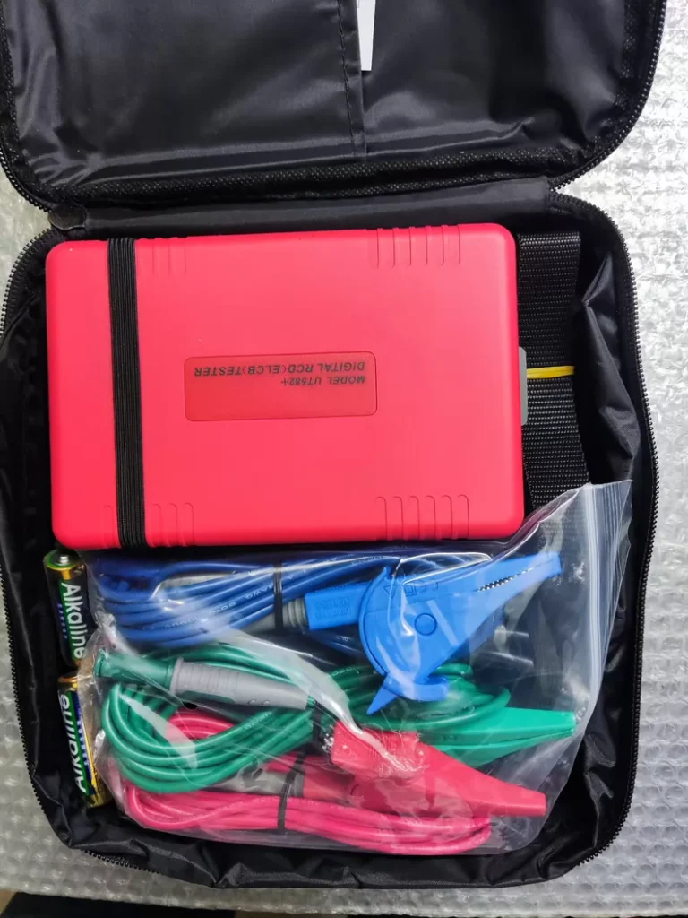 UNI-T UT582+ Digital RCD Tester thumbnail