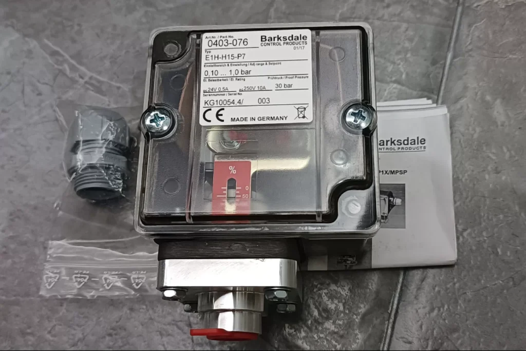 Barksdale E1H-H15-P7 Pressure Sensor thumbnail