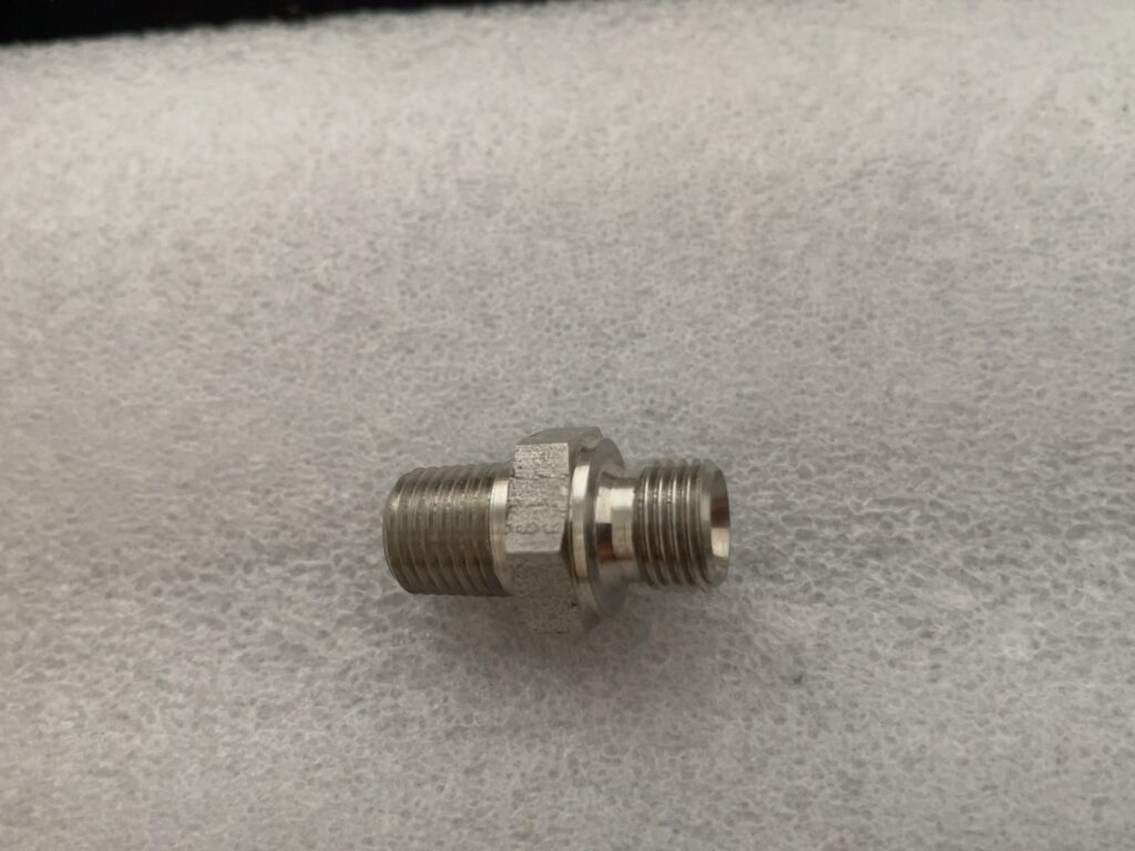 Parker 4-4FMK4SS Adapter Fitting