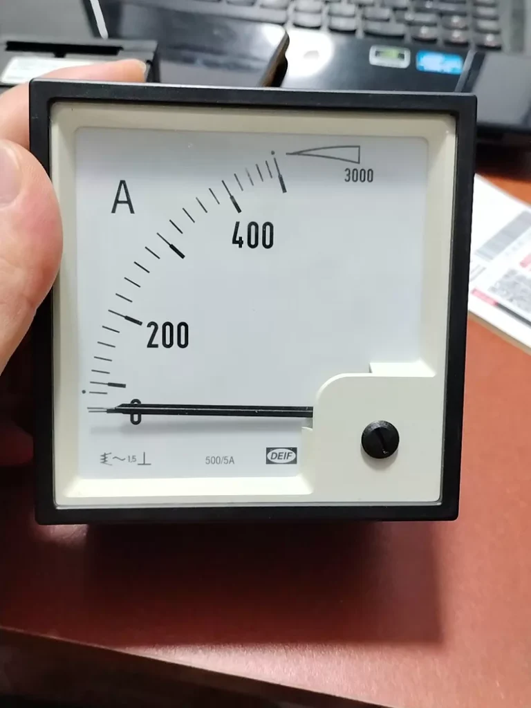 DEIF EQ96-x Panel Meter