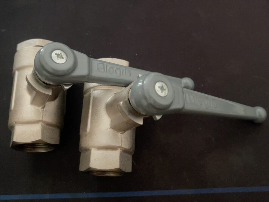Legris 0402 20 27 Ball Valve