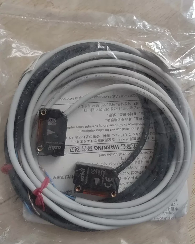azbil HP7-T11 Photoelectric Sensor