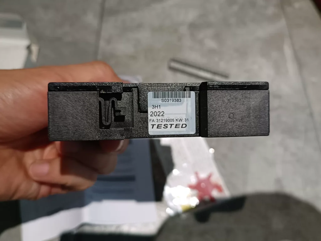 Schmersal SRB402EM Safety Relay thumbnail