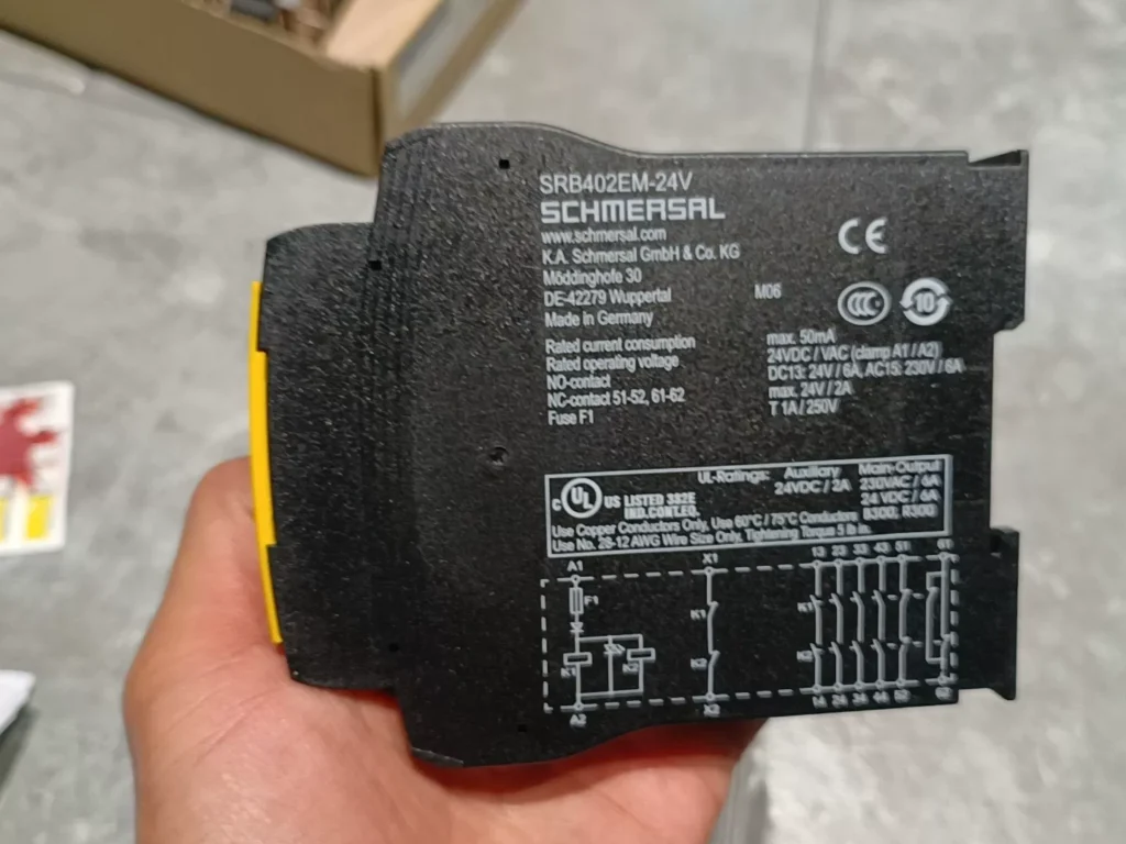 Schmersal SRB402EM Safety Relay thumbnail