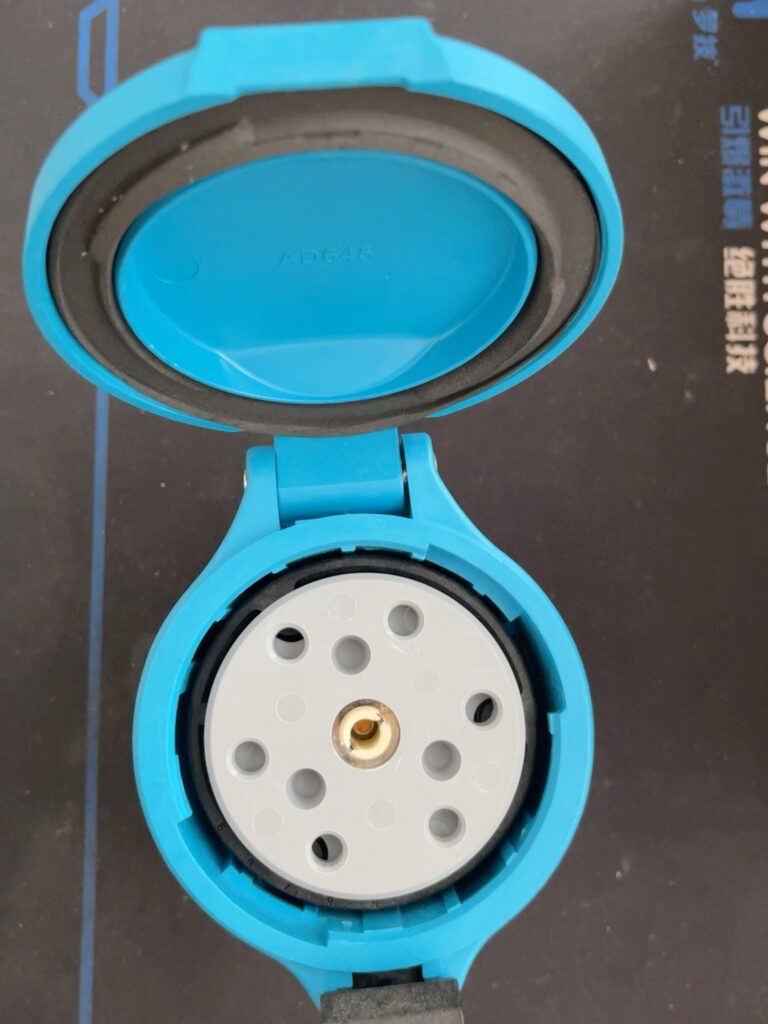 Meltric 34-34561-843 Industrial Connector thumbnail