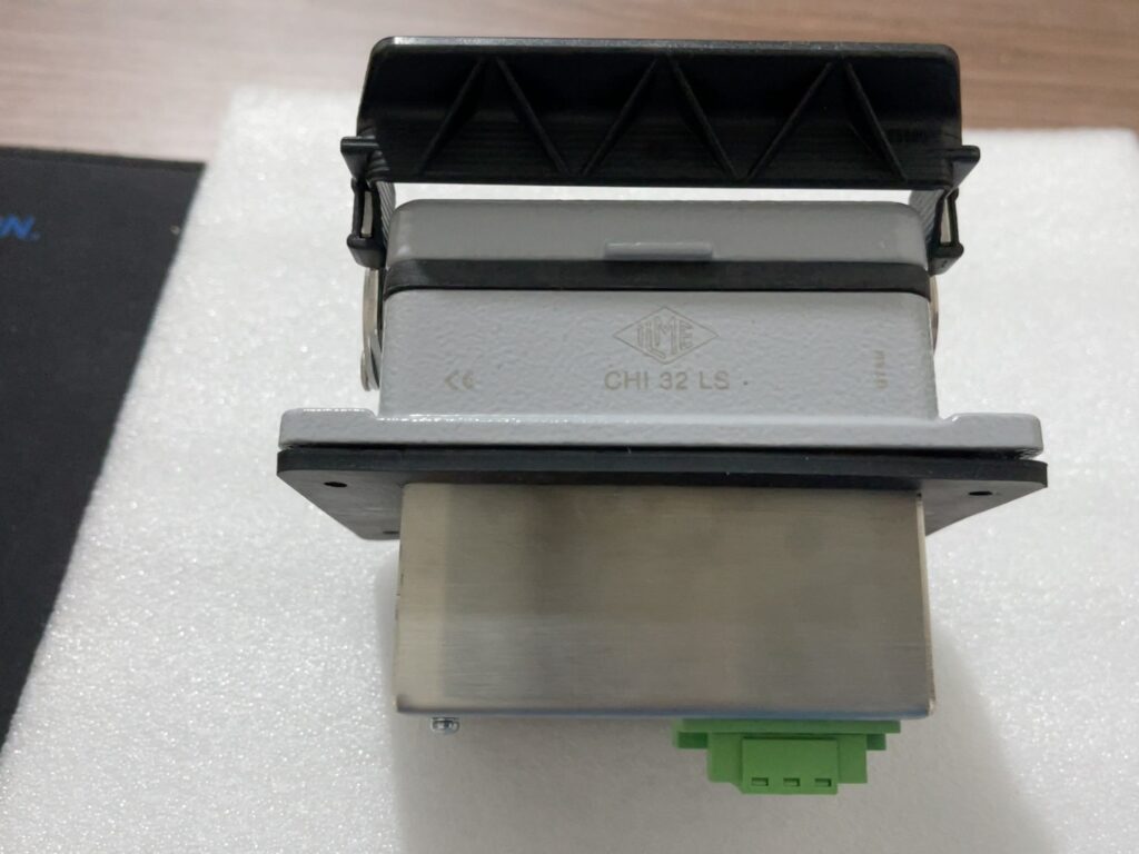 MENCOM DP-R-32 Electrical Interface thumbnail