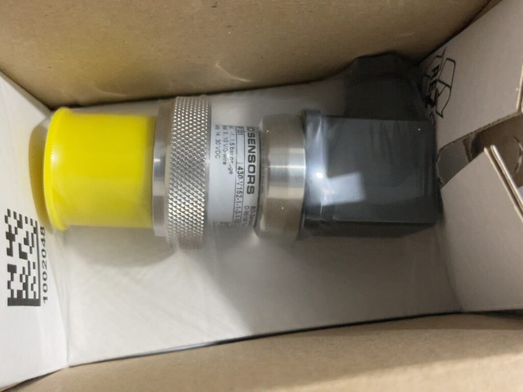 BD SENSORS 430-V152-1-1-3-1-100-3-000 Pressure Sensor