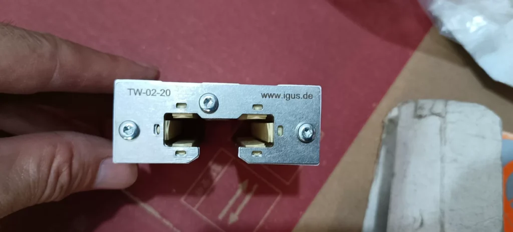 Igus TW-02-20 Linear Guide thumbnail
