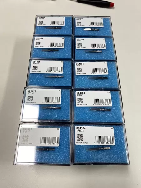 Mitutoyo Contour Measuring Instrument 354884