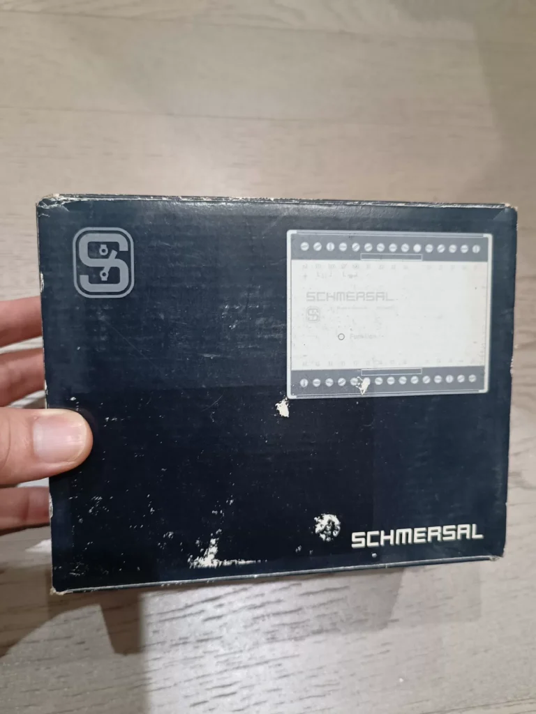 Schmersal 3505C-2204 Safety Relay thumbnail