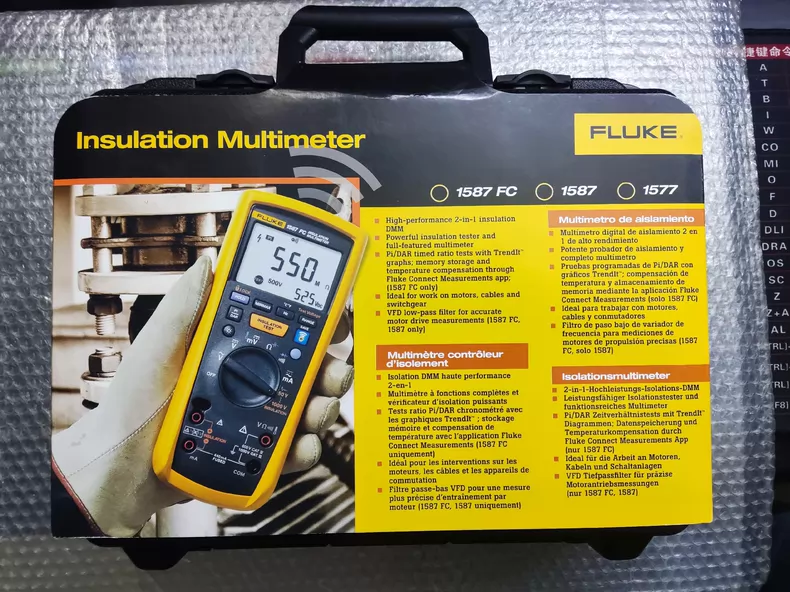 FLUKE 1577 Multimeter