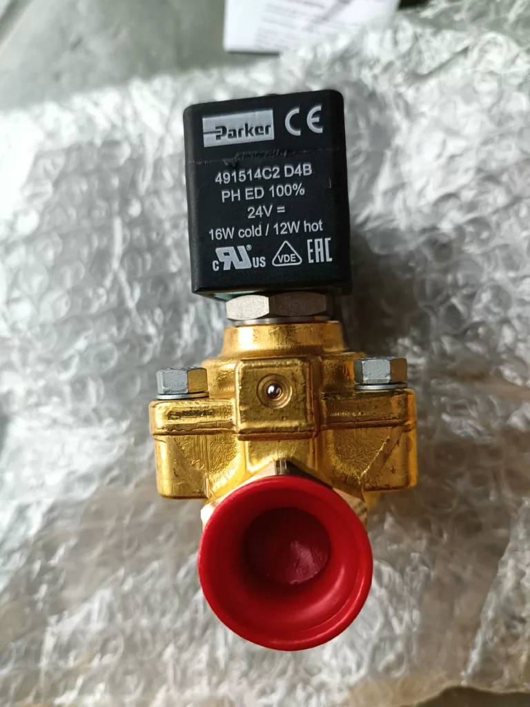 Parker 321H35-Dc24V Solenoid Valve thumbnail