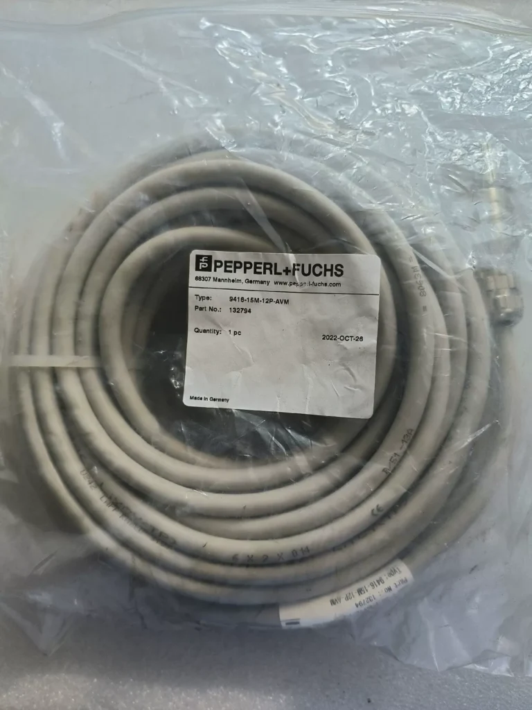 Pepperl+Fuchs 15M-12P-AVM Rotary Encoder thumbnail