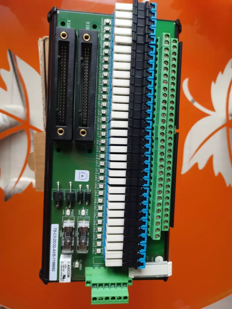 Pepperl+Fuchs TB-C3-DO32-AKB-Y188682 Module