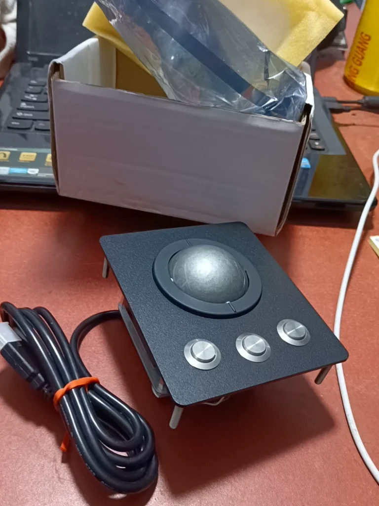 KONGSBERG TSX50F2-BT1 Trackball
