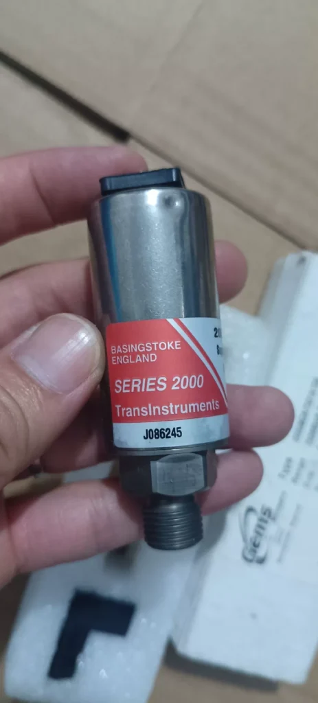 Gems Sensors 2000BGN7501A10A Pressure Sensor thumbnail