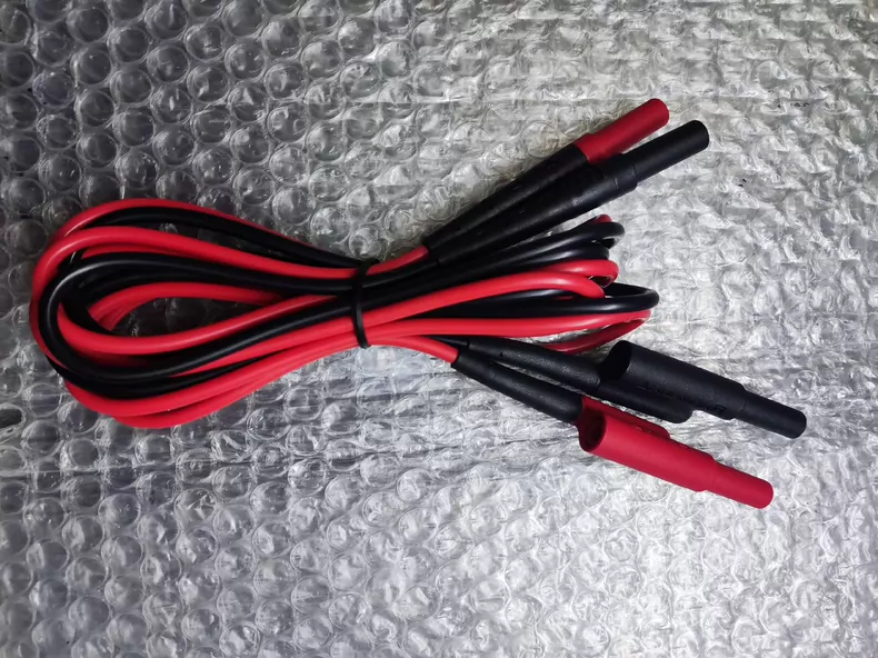 FLUKE 75X Multimeter thumbnail