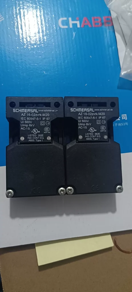Schmersal AZ16-02zvrk-M20 Switch