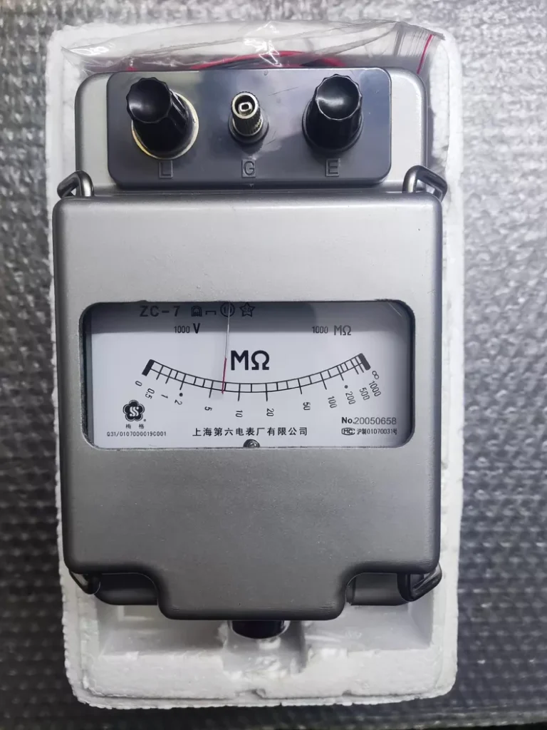ZC-7 1000V1000M Insulation Resistance Tester thumbnail