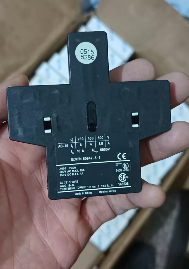 Eaton DILM1000-XHI11-SI Contactor thumbnail