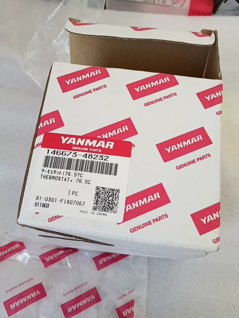 YANMAR 146673-48232 Thermostat