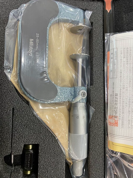 Mitutoyo Micrometer 123-102