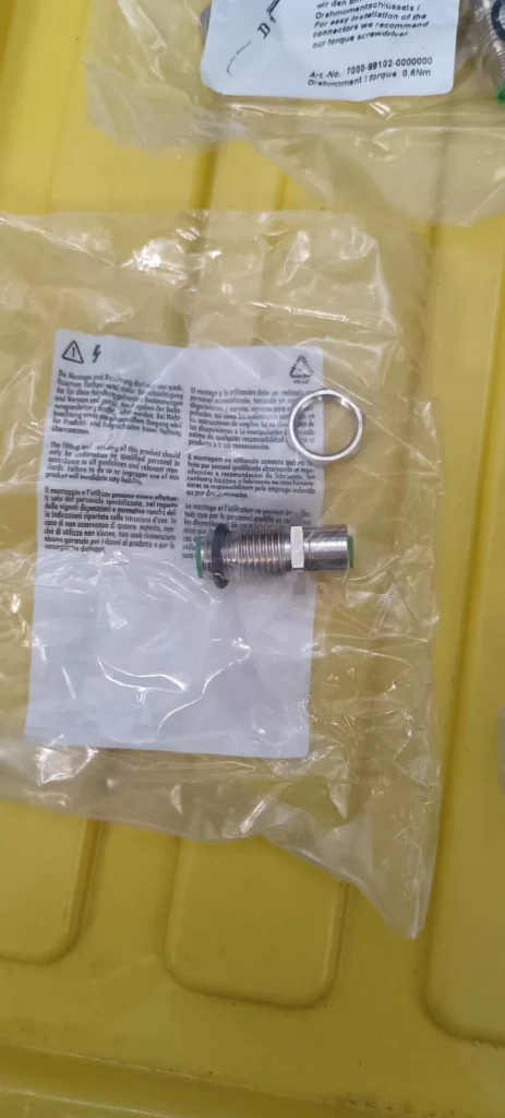 Murrelektronik 7000-42111-0000000 Connector thumbnail