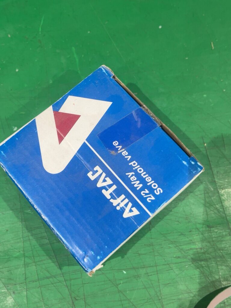 AirTac 2SL05015B Solenoid Valve