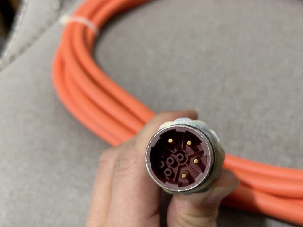 FLEX CABLE FC-CPWM4E7-16AF-M04.5 Power Cable thumbnail