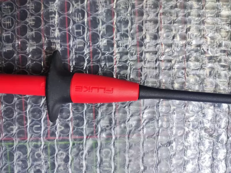 FLUKE AC283 Pincer Clips thumbnail