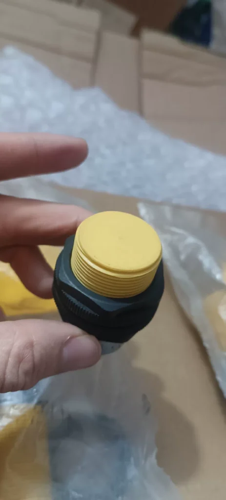 Turck Bi10-S30-AP6X-H1141 Proximity Sensor thumbnail