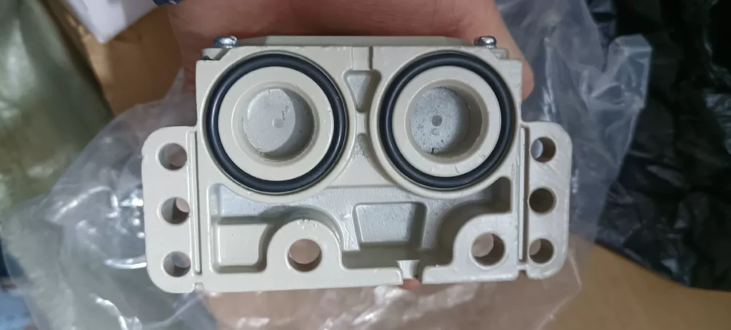 Azbil LDVS-5304S Switch thumbnail