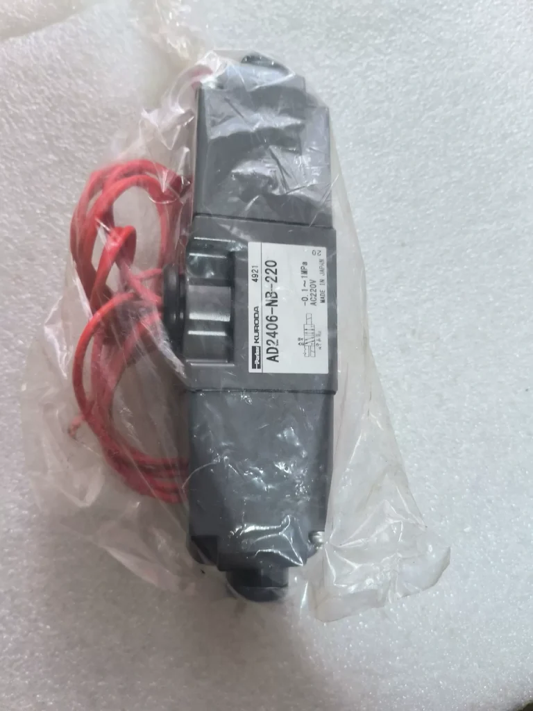 Parker AD2406-NB-220 Solenoid Valve thumbnail