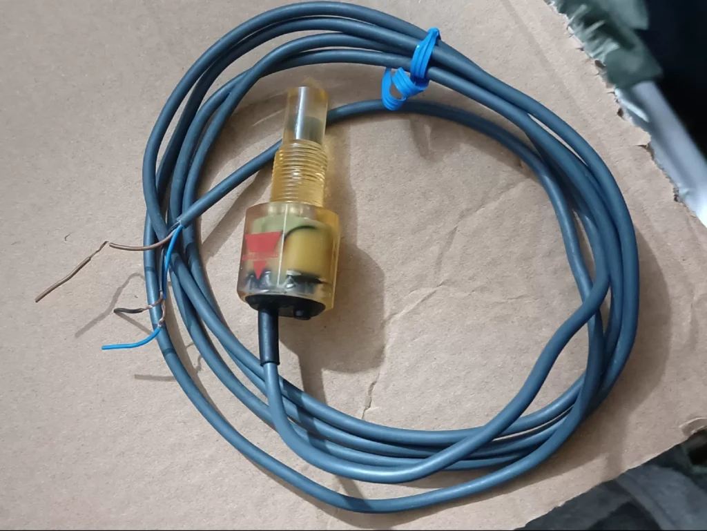 Carlo Gavazzi VP02E Sensor