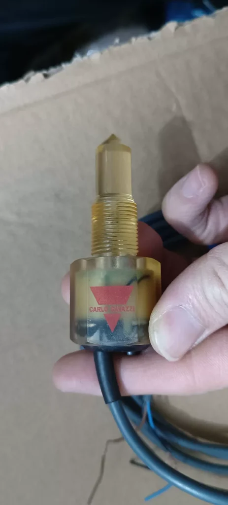Carlo Gavazzi VP02E Sensor thumbnail