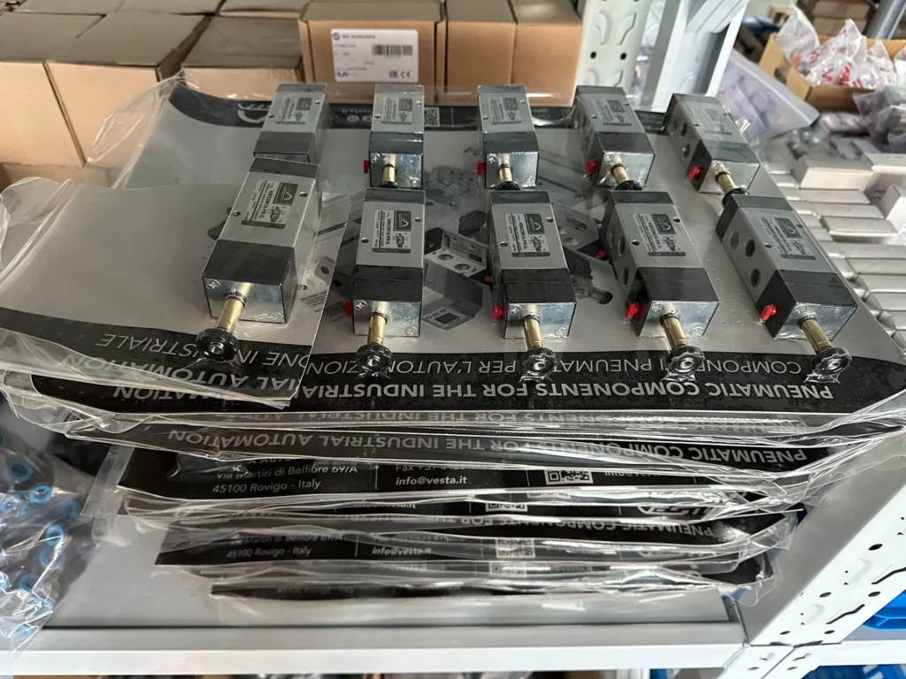 VESTA NM52W1S-PR-IL Solenoid Valve thumbnail