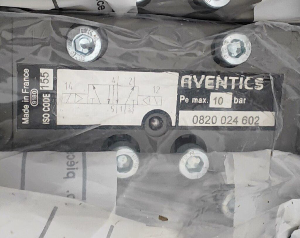 Aventics 0820024602 Pneumatic Valve thumbnail