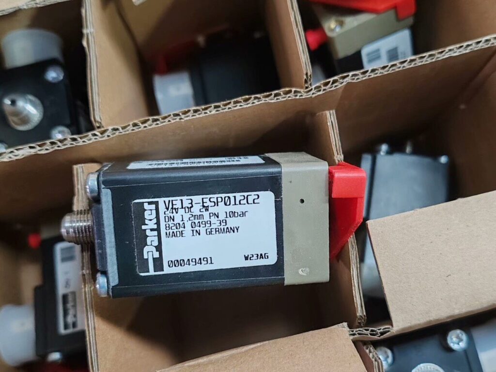 Parker VE13-ESP012C2 Pneumatic Valve thumbnail